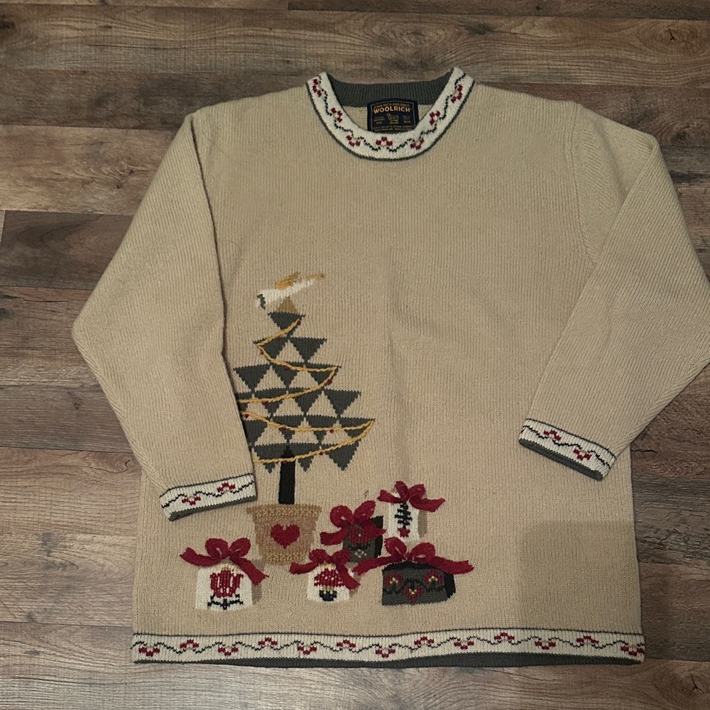 Woolrich Beige Sweater with Holiday Motif